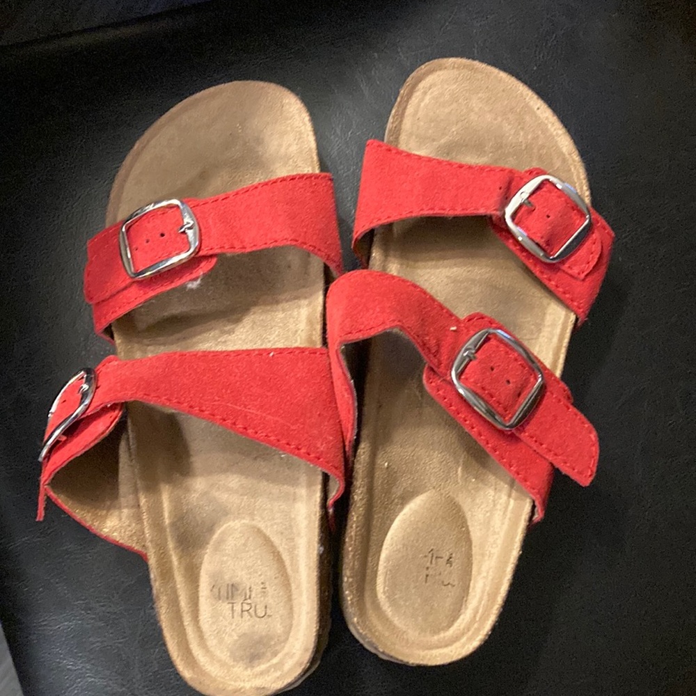 Women’s sandals